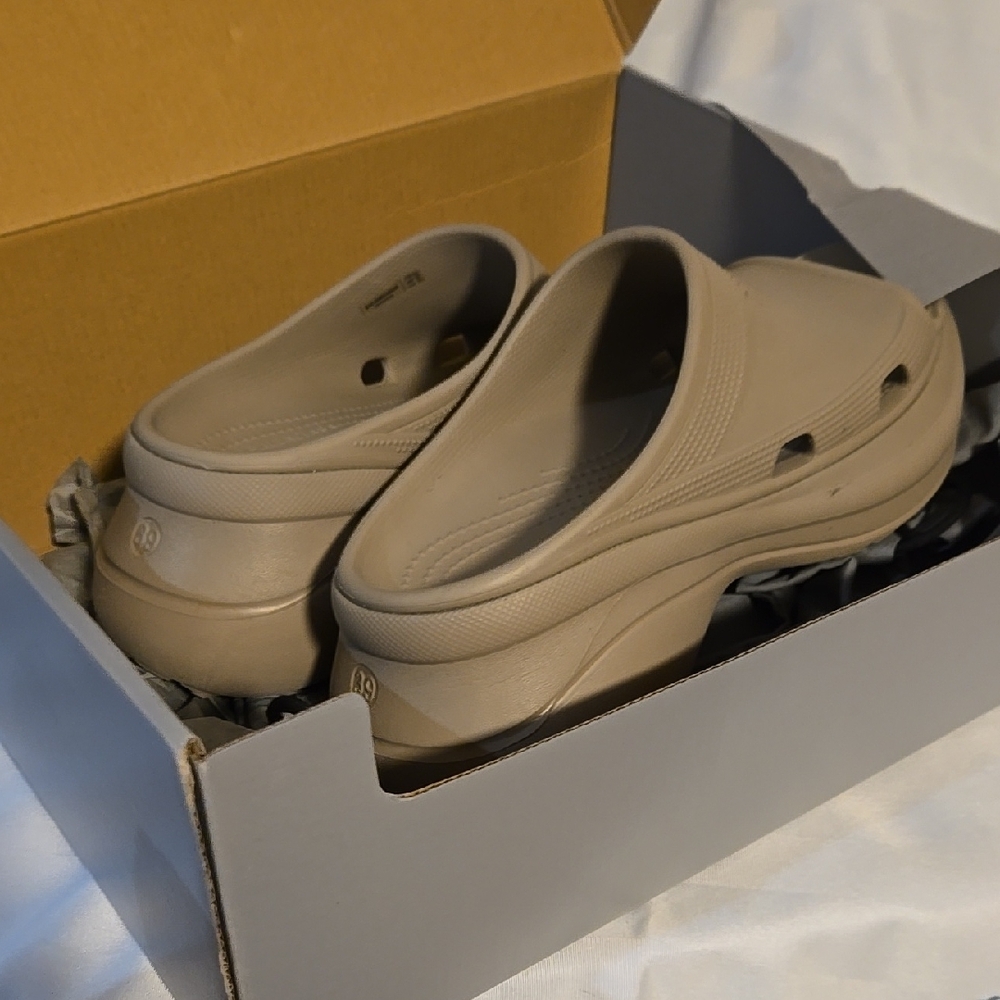 Balenciaga Tan Sandals with Smooth Slip-On Design